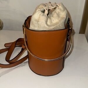 JUSTFAB Cute and stylish brown bucket crossbody bag
